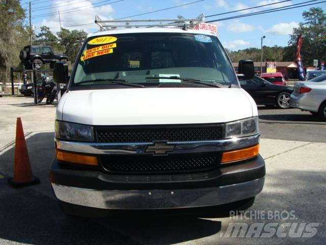 Chevrolet G3500 패널 화물차