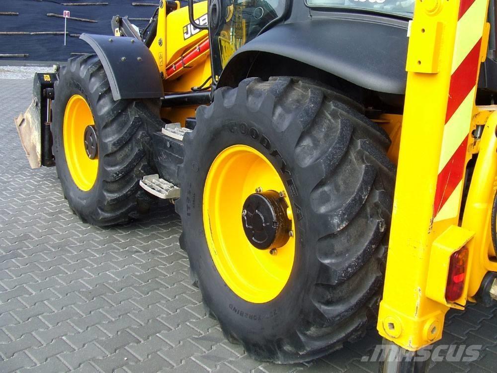 JCB 4CX 백호로더