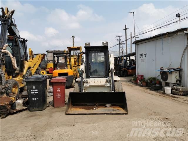 Bobcat S130  스키드로더