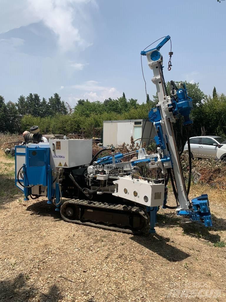  SOILTEK S6C 말뚝설치기