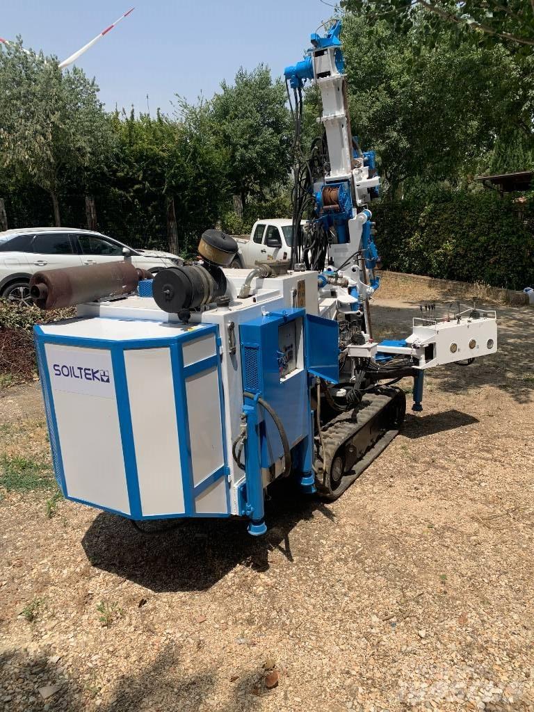  SOILTEK S6C 말뚝설치기
