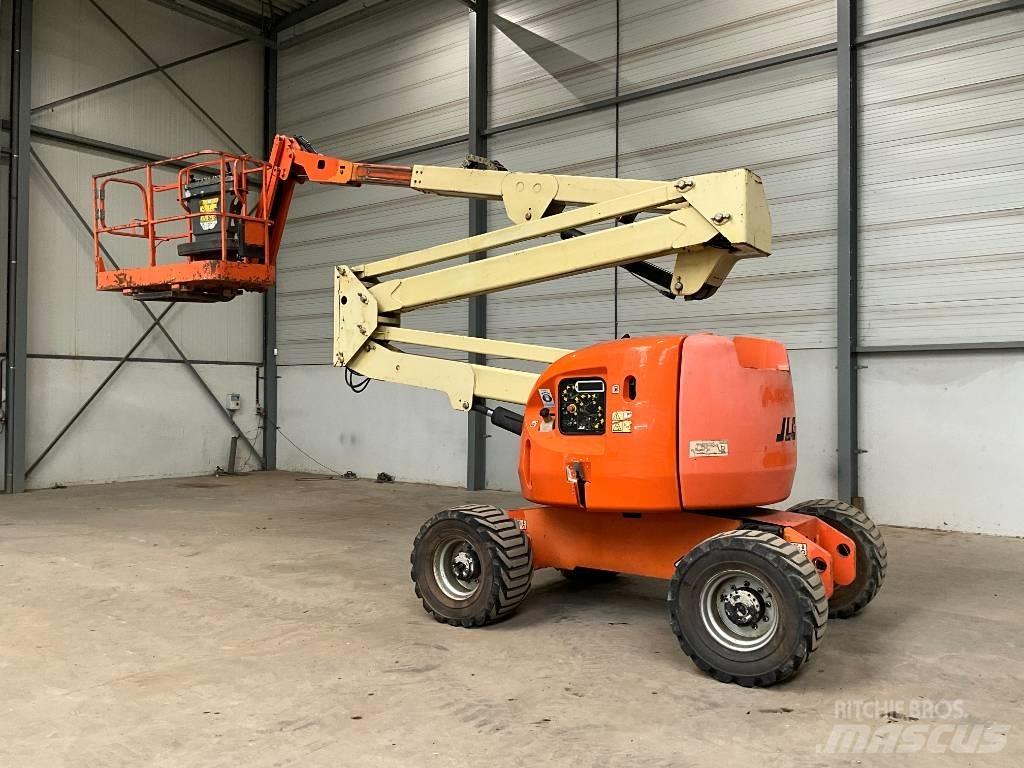 JLG 450 AJ 관절형 전동이동 리프트