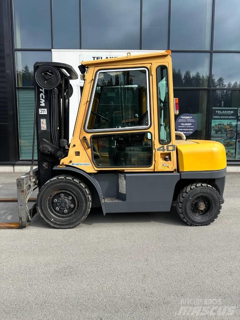 TCM FD40T8 디젤 지게차