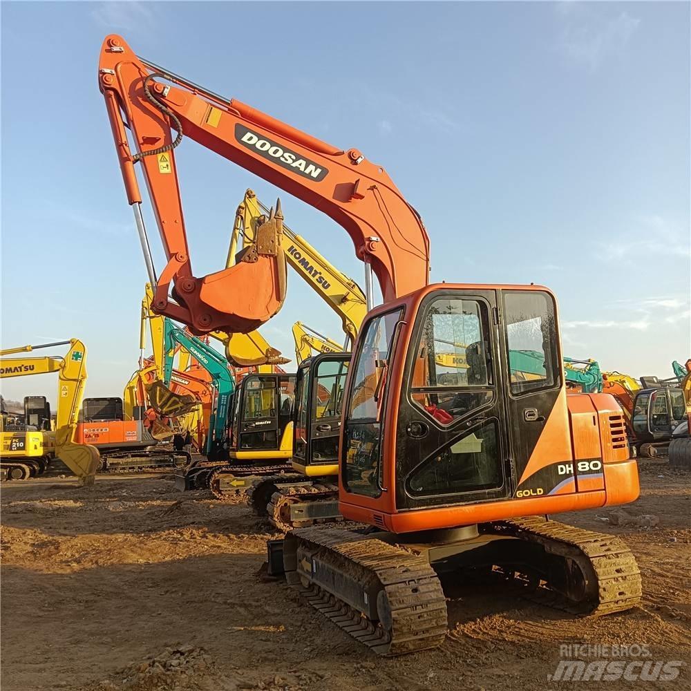Doosan DH80G 대형 굴삭기 29톤 이상