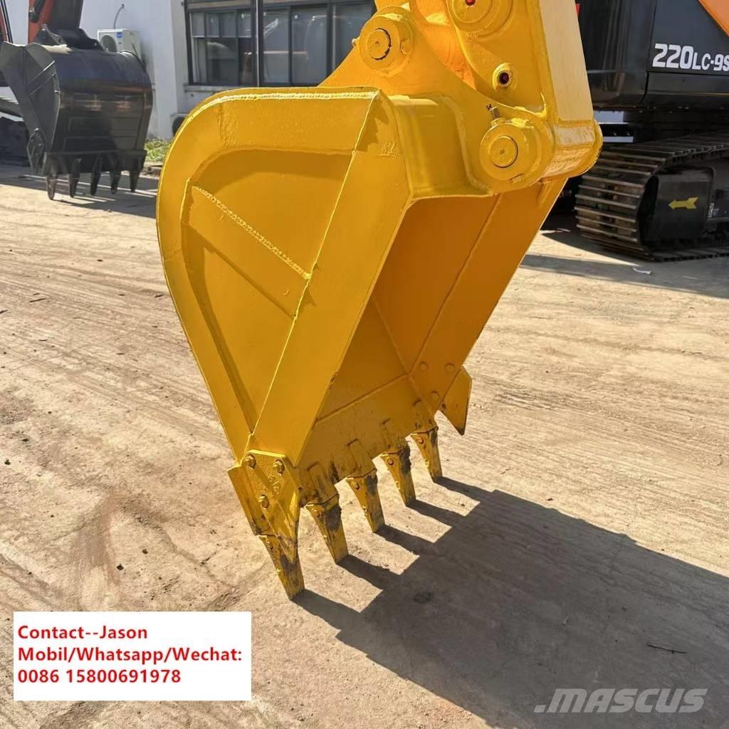 Komatsu PC 70-8 대형 굴삭기 29톤 이상
