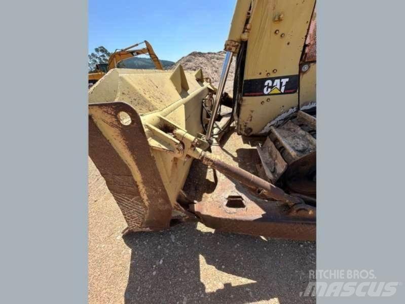 CAT D6H 크롤러 도저