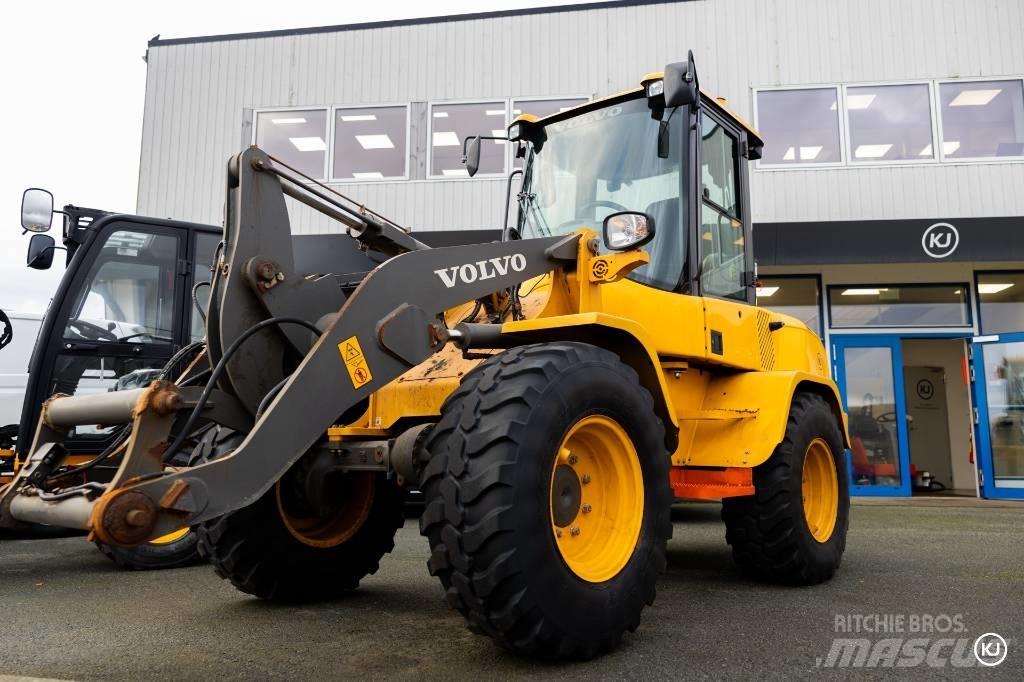 Volvo L 35  휠로우더