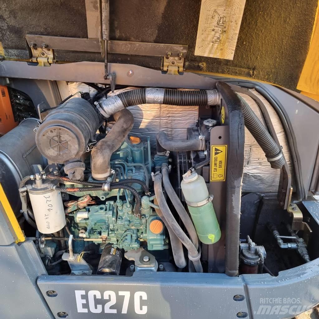 Volvo EC 27 C 소형 굴삭기 7톤 미만