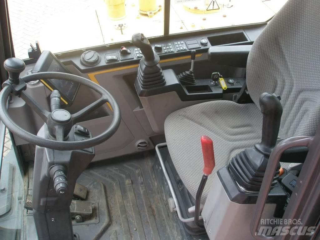 Volvo EW60E 소형 굴삭기 7톤 미만