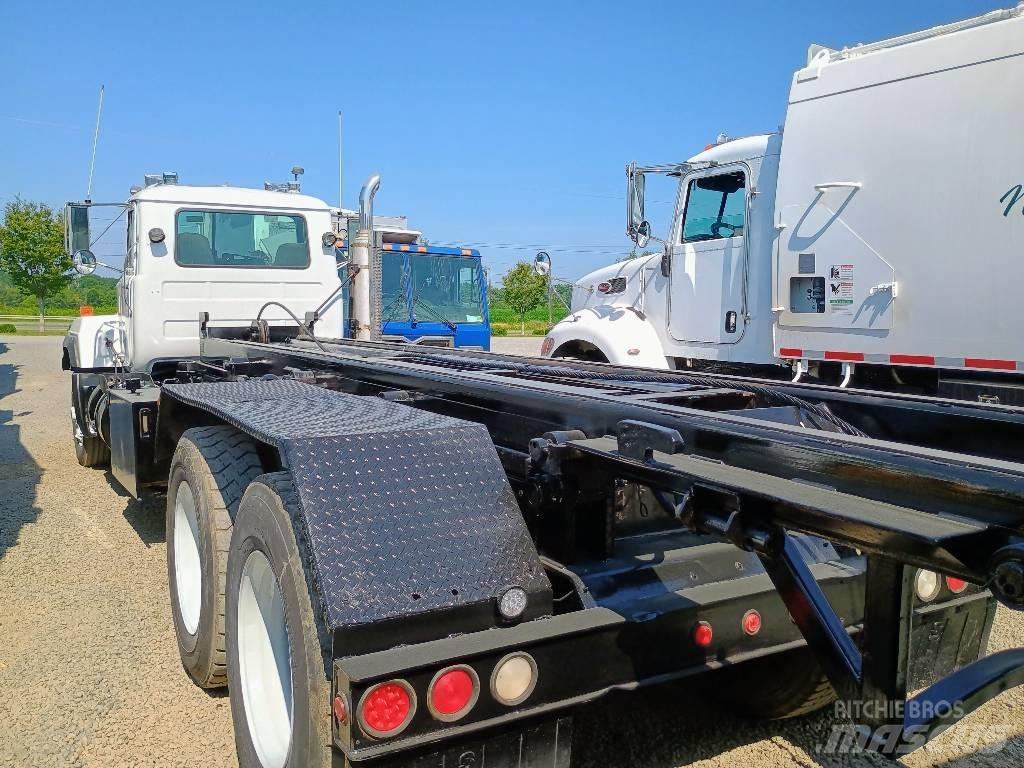 Mack RD 688 S 폐기물 수거 트럭