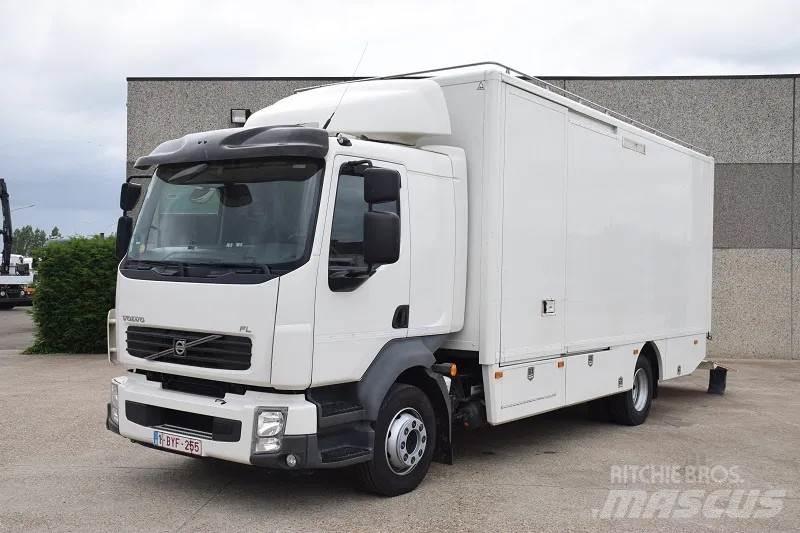 Volvo FL 240 탑차 트럭