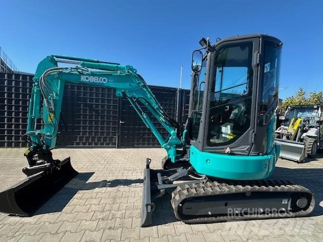 Kobelco SK26SR-7 소형 굴삭기 7톤 미만