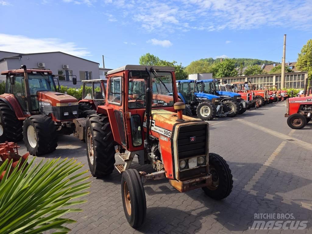 Massey Ferguson 590 트랙터