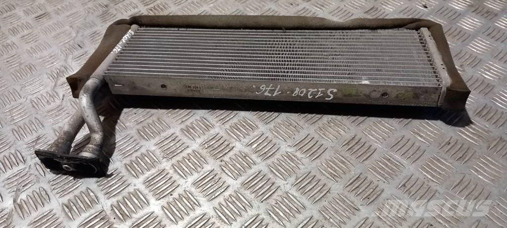 Scania 94 D.    1437263 라디에이터