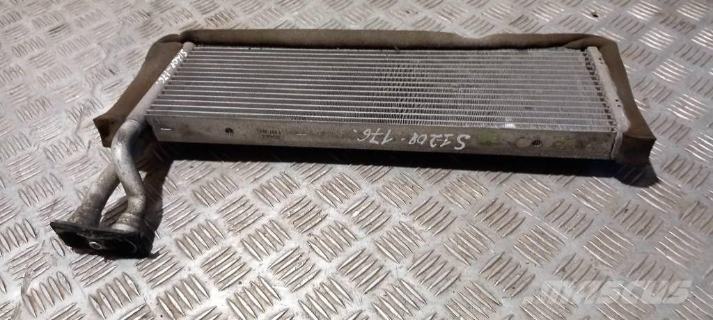 Scania 94 D.    1437263 라디에이터