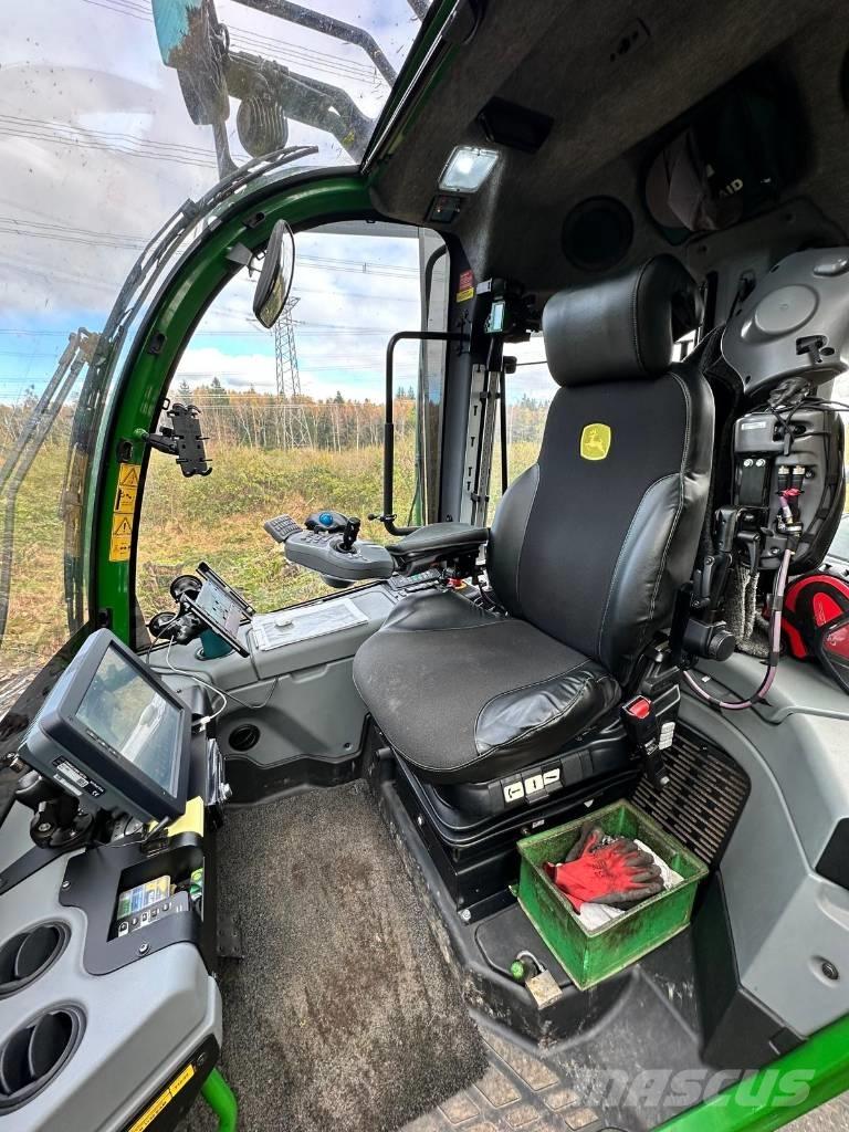 John Deere 1270 G 원목 하베스터