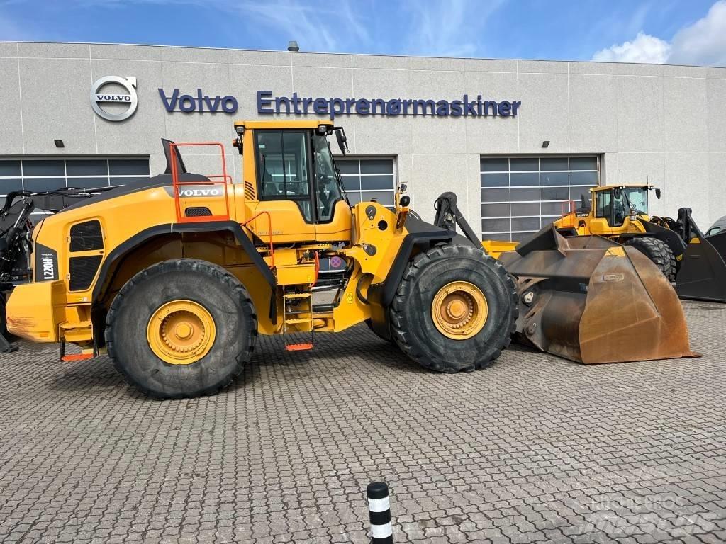 Volvo L220H  휠로우더
