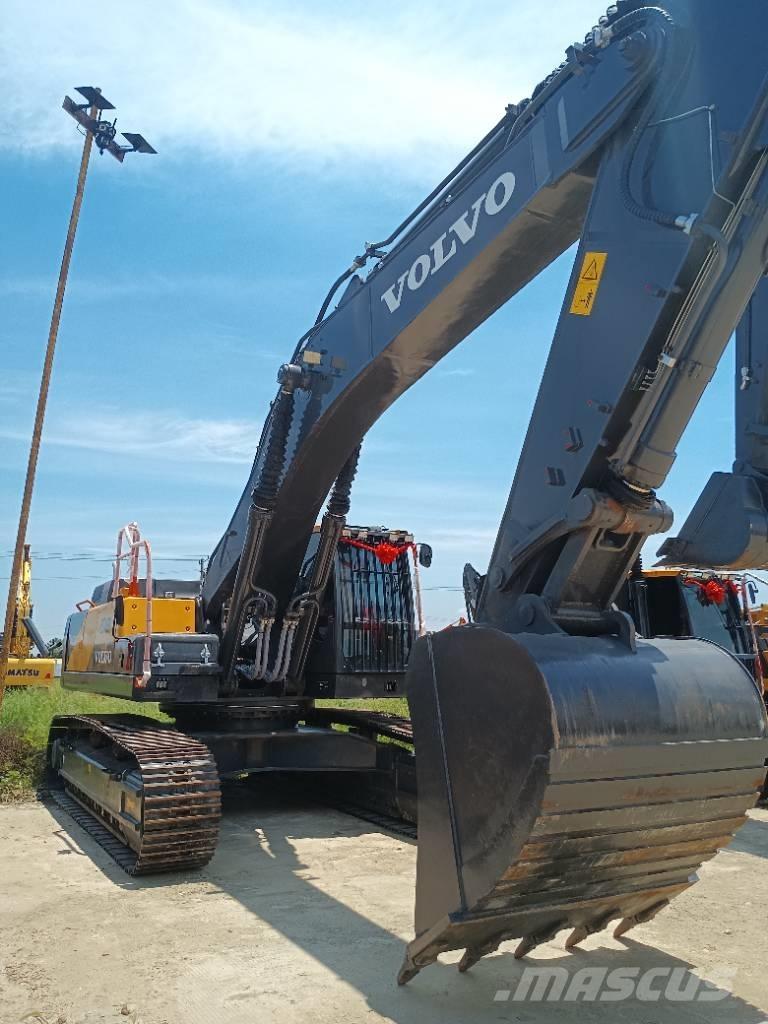 Volvo EC 480 대형 굴삭기 29톤 이상
