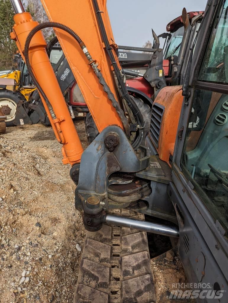 Doosan DX 80 R 중형굴삭기 7톤-28톤