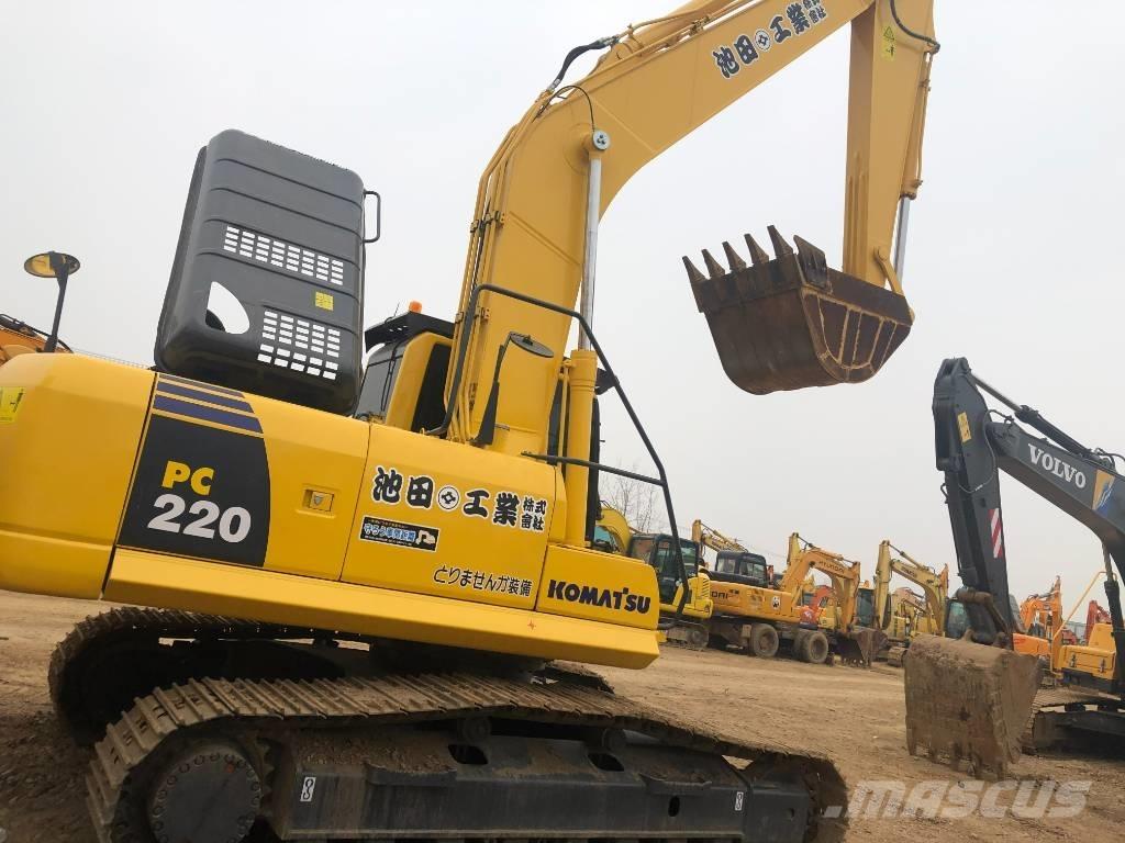 Komatsu 220-8 대형 굴삭기 29톤 이상