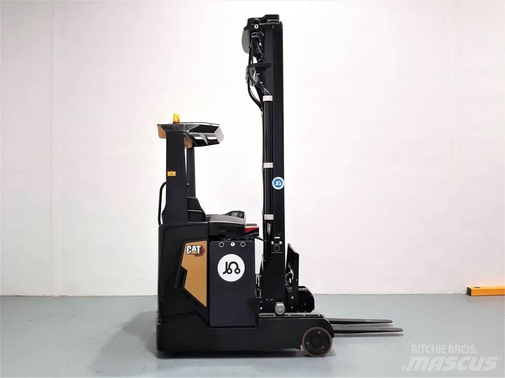 CAT NR16N2H 리치 트럭