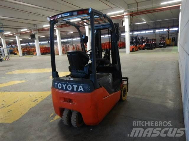 Toyota 8FBEK16T 전동 지게차