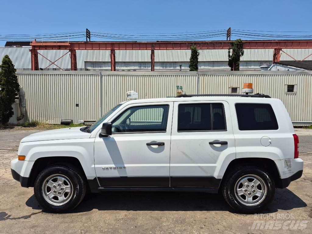 Jeep Patriot 픽업/드롭사이드