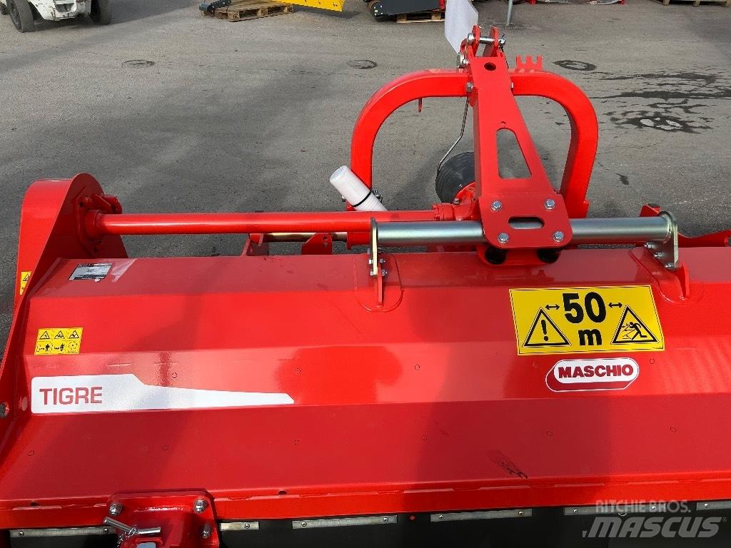 Maschio Tigre 300 목장 제초기 및 토퍼