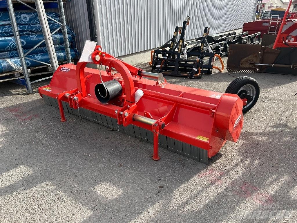 Maschio Tigre 300 목장 제초기 및 토퍼