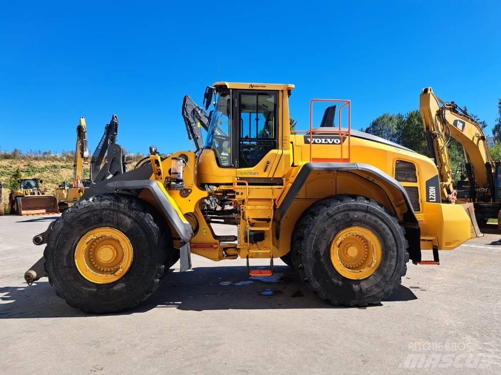 Volvo L 220 H  휠로우더