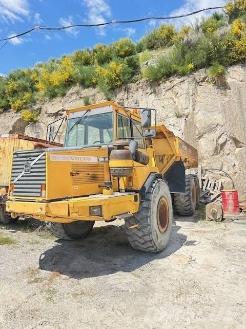 Volvo A 25 C 연결식 홀러