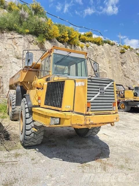 Volvo A 25 C 연결식 홀러