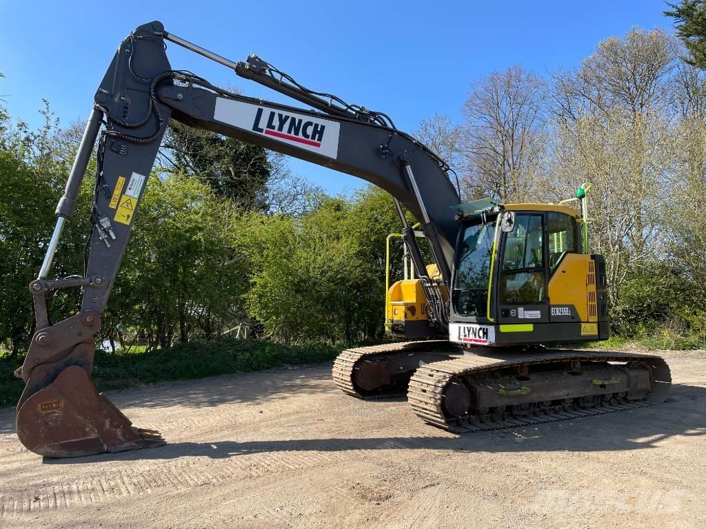 Volvo ECR 235 대형 굴삭기 29톤 이상