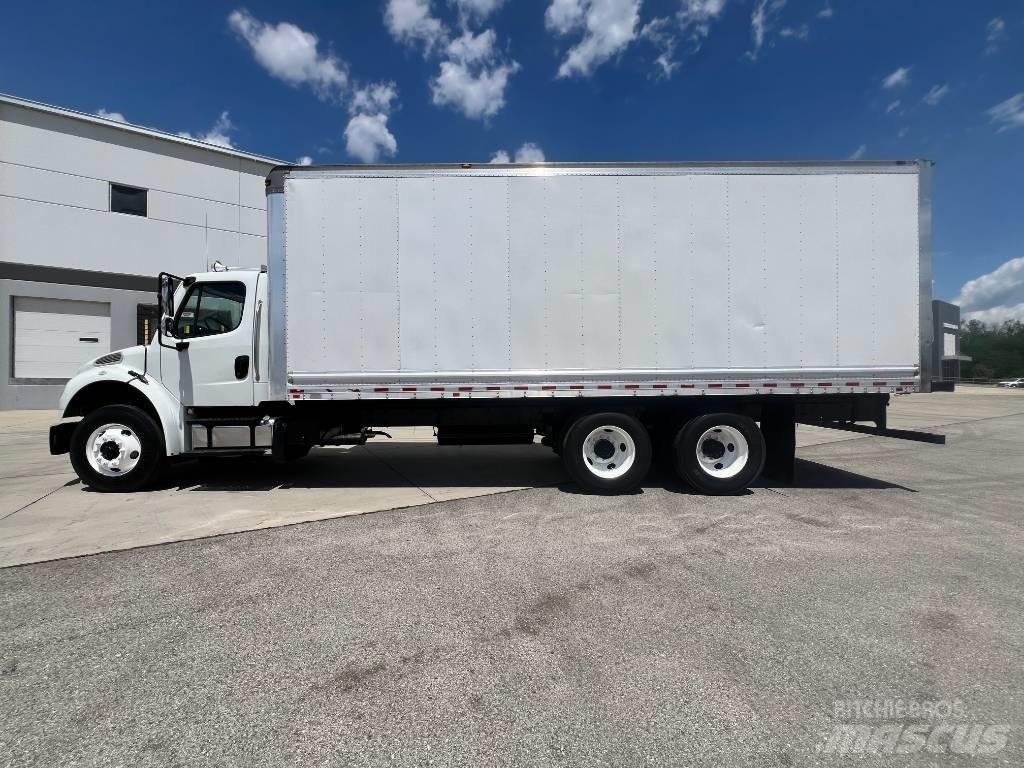 Freightliner M 106 탑차 트럭