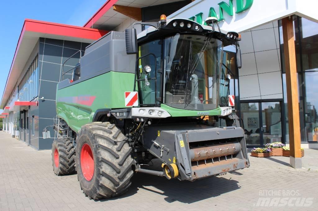 Fendt 6335 C 콤바인 수확기