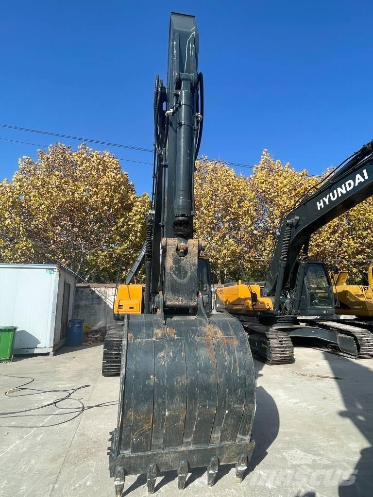 Hyundai HX 220 대형 굴삭기 29톤 이상