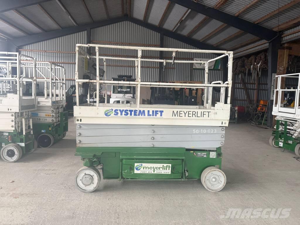 JLG 2646 ES 가위형 리프트