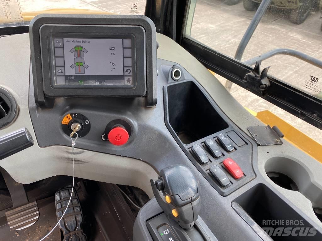 CAT 745 C 연결식 홀러