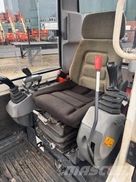 Kubota KX 61-3 소형 굴삭기 7톤 미만