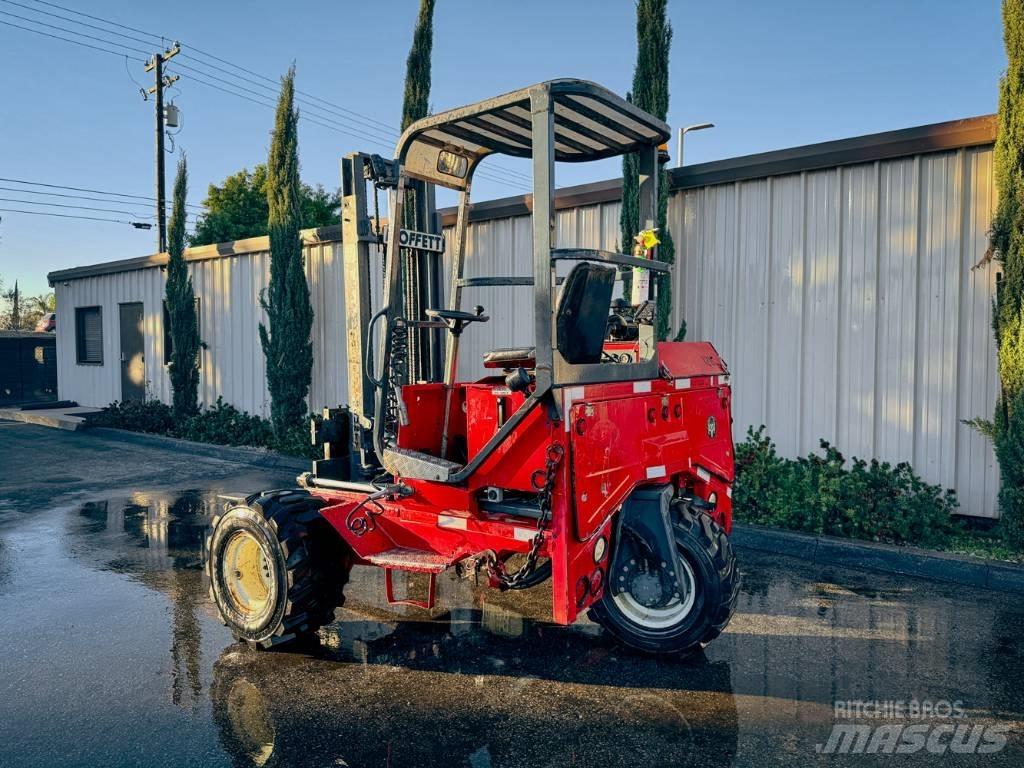 Moffett M5000 트럭 장착 포크리프트