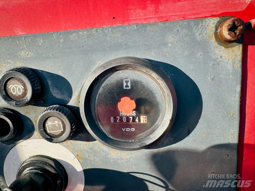 Moffett M5000 트럭 장착 포크리프트