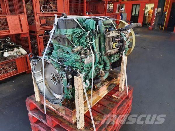 Volvo D7F 엔진