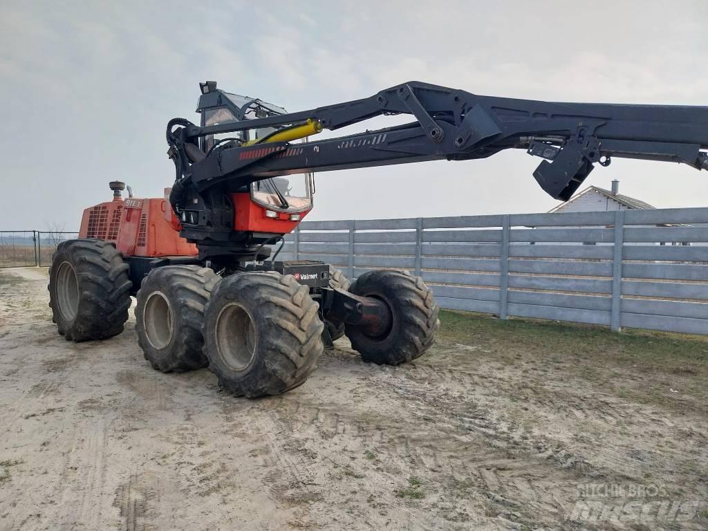 Valmet 911.3 원목 하베스터