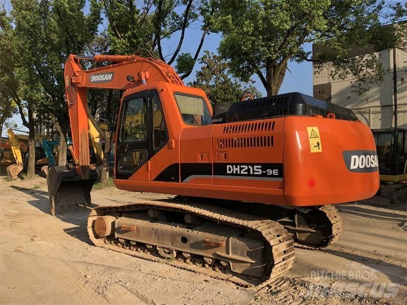 Doosan DH 215-7 대형 굴삭기 29톤 이상