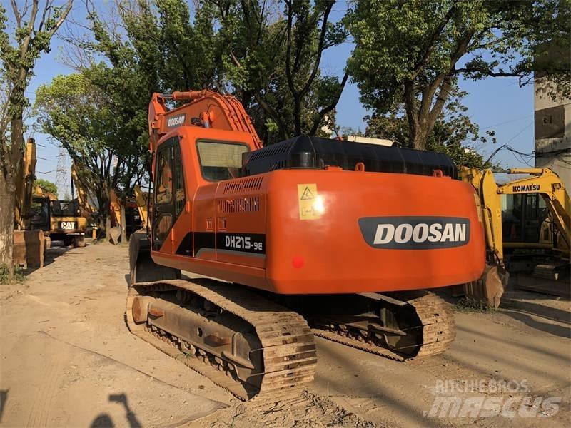 Doosan DH 215-7 대형 굴삭기 29톤 이상