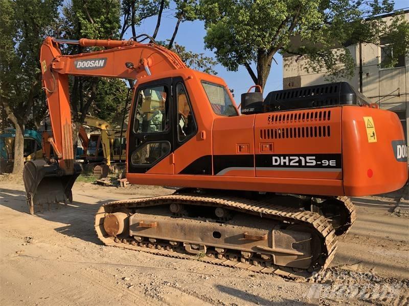 Doosan DH 215-7 대형 굴삭기 29톤 이상