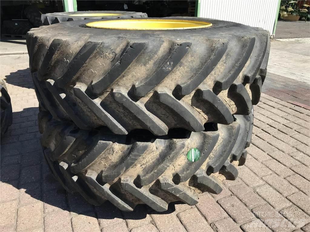 BKT 650/85R42 타이어, 휠 및 림