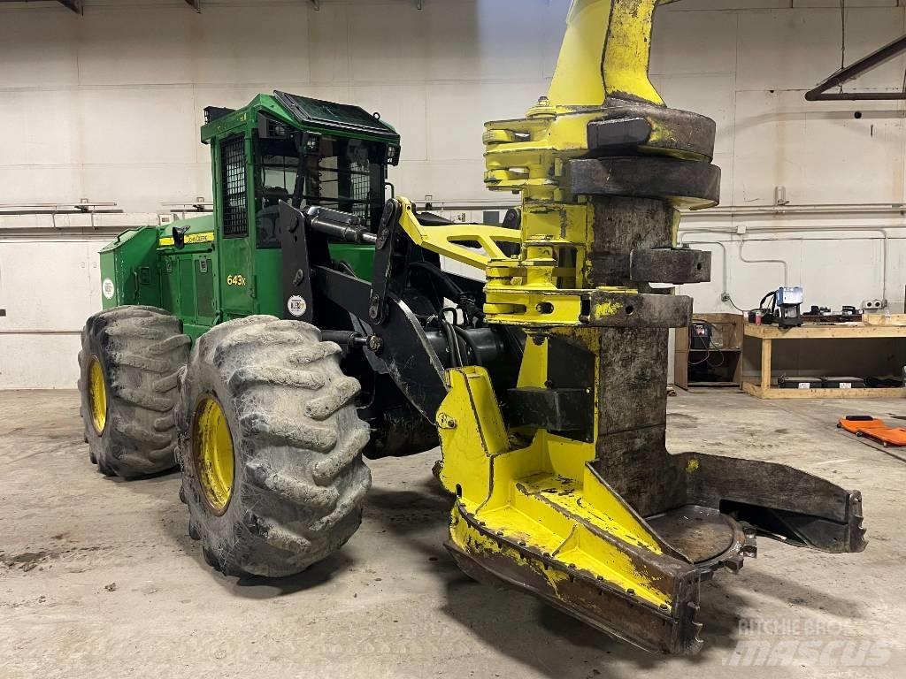 John Deere 643 K 팰러번처