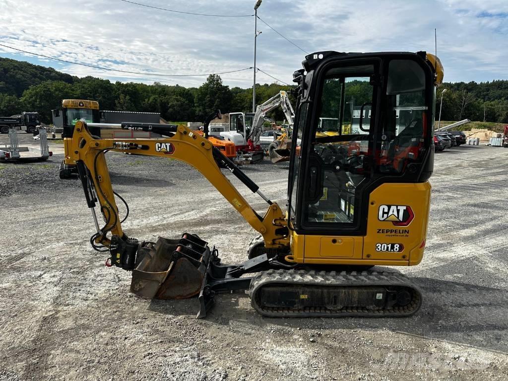 CAT 301.8 소형 굴삭기 7톤 미만