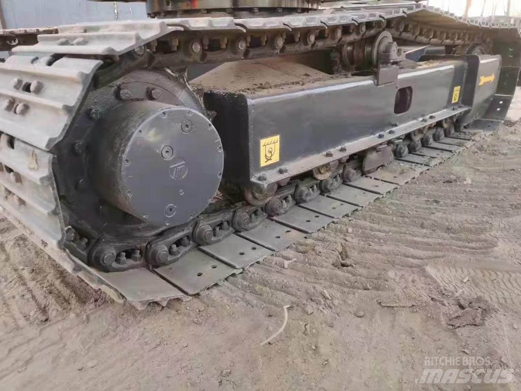 Doosan DH55 대형 굴삭기 29톤 이상